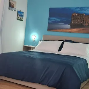napoli-blu-gardenia-flats.hotels-amalfi.com/
