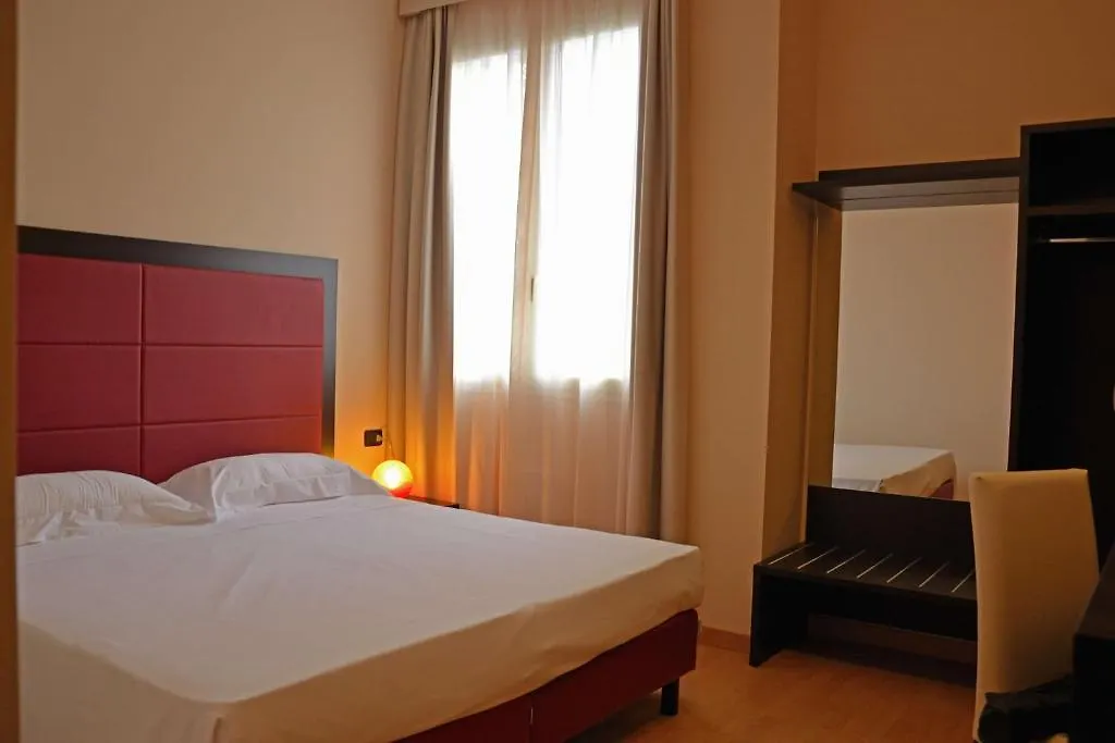 Hotel Motel Galaxy Massenzatico 3*, Reggio Emilia Italy